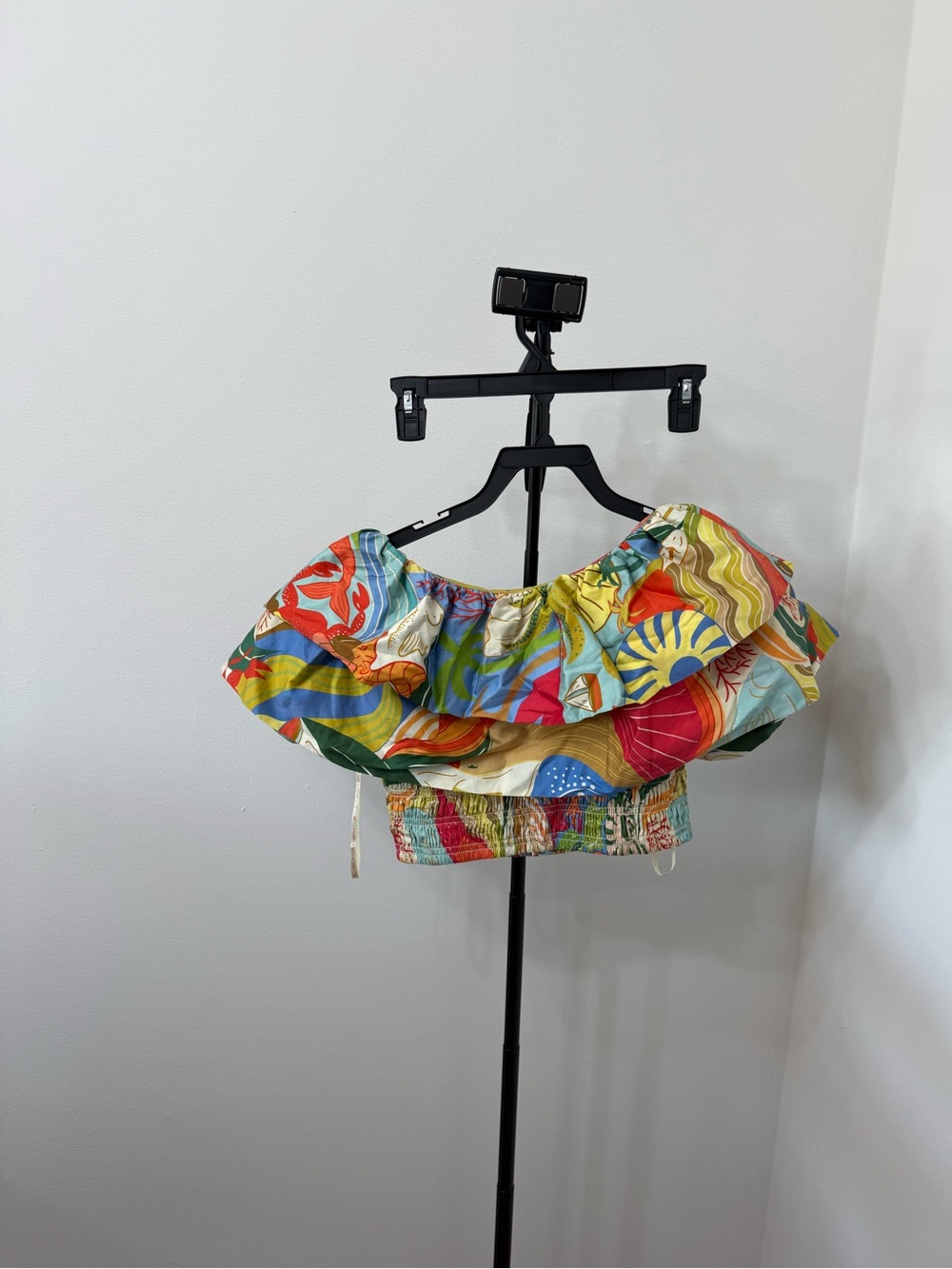 FARM Rio Colorful Tropical Ruffle Crop Top - Picture 4 of 4